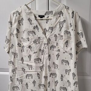 Torrid Blouse Women's Plus Size: 2 CUTE Zebra